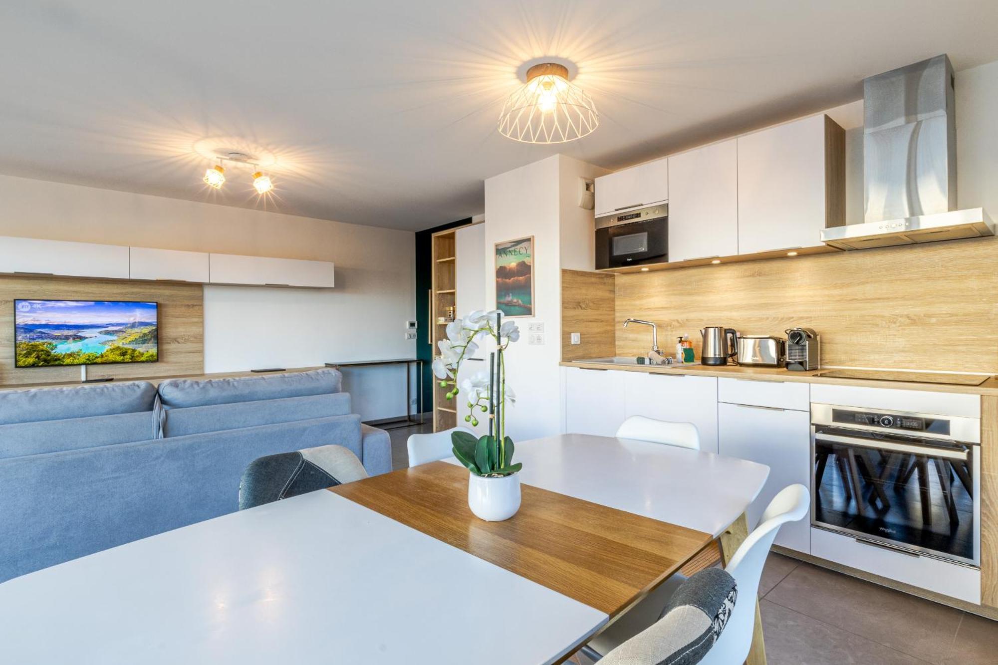 La Plume Vue Lac 3 Etoiles - Garage Prive, Secteur Recherche, Moderne & Tout Equipe, 6 Personnes Анси Экстерьер фото