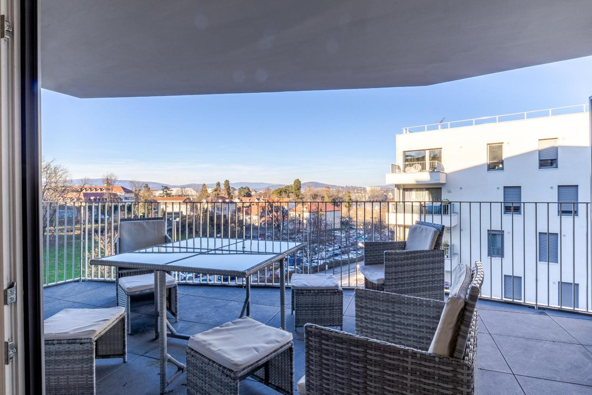 La Plume Vue Lac 3 Etoiles - Garage Prive, Secteur Recherche, Moderne & Tout Equipe, 6 Personnes Анси Экстерьер фото